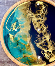 Load image into Gallery viewer, Emerald Green & Black - Geode Design - Resin Bamboo Tray