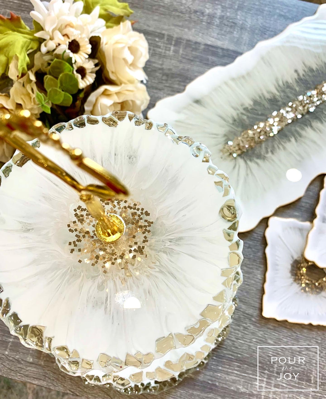 White and Gold - Dinning Set - Resin, Gold, Silver Sparkles & Fireglass