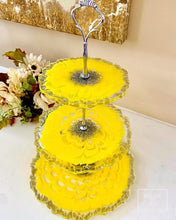 Load image into Gallery viewer, Yellow &amp; Silver - Cake Stand - Resin, Silver Flakes &amp; Fire Glass

